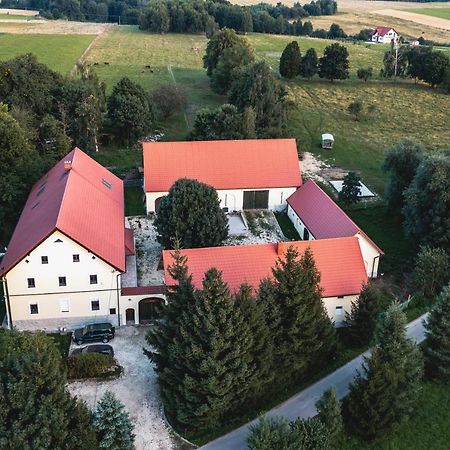 Jaworowa Zagroda Domaszkow Luaran gambar