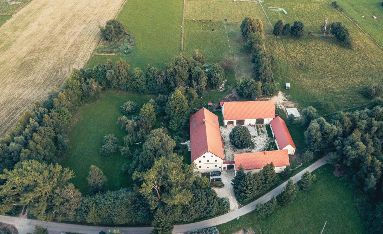 Jaworowa Zagroda Domaszkow Luaran gambar